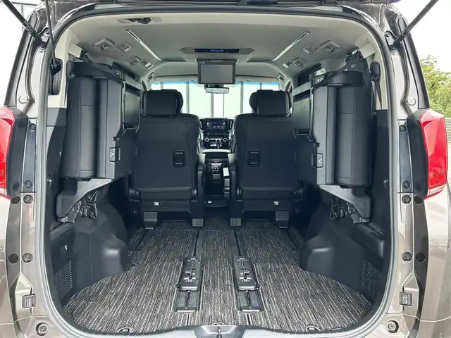 トヨタ アルファード S Cパッケージ 大阪府 2021(令3)年 3.7万km グラファイトM トヨタセーフティセンス　/純正メモリーナビ　/ フルセグＴＶ／ＣＤ／ＤＶＤ／ＢＴ／ＵＳＢ　/バックカメラ　/両側電動パワースライドドア　/ＭＴモード付ＡＴ車　/追従型クルーズコントロール　/ＢＳＭ　/三眼LEDヘッドライト /フリップダウンモニター /メモリー機能付きパワーシート/ シートヒーター/エアーシート /ビルトインＥＴＣ