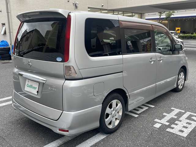 日産 セレナ ハイウェイスター 広島県 2007(平19)年 10.2万km ダイヤモンドシルバー