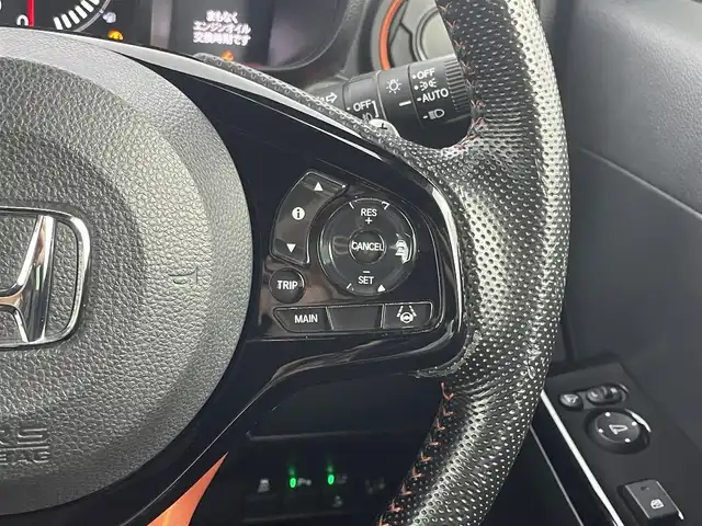 ホンダ Ｎ ＯＮＥ RS 福岡県 2021(令3)年 8.4万km ブリティッシュグリーンP 純正ナビ（フルセグＴＶ）　/バックカメラ　/ＥＴＣ　/コーナーセンサー　/衝突軽減ブレーキ　/レーンキープ　/横滑り防止装置　/先行車発進お知らせ　/標識認識機能　/ＥＣＯＮ　/パドルシフト　/シートヒーター　/純正１５インチＡＷ　/ＬＥＤヘッドライト