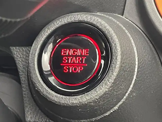 ホンダ Ｎ ＯＮＥ RS 福岡県 2021(令3)年 8.4万km ブリティッシュグリーンP 純正ナビ（フルセグＴＶ）　/バックカメラ　/ＥＴＣ　/コーナーセンサー　/衝突軽減ブレーキ　/レーンキープ　/横滑り防止装置　/先行車発進お知らせ　/標識認識機能　/ＥＣＯＮ　/パドルシフト　/シートヒーター　/純正１５インチＡＷ　/ＬＥＤヘッドライト