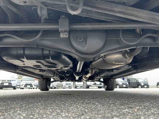 マツダ フレア クロスオーバー XS 富山県 2014(平26)年 6.4万km パッションオレンジ ホワイト2トーン ４ＷＤ/純正ＫＥＮＷＯＯＤメモリナビ/【フルセグＴＶ/ＣＤ/ＤＶＤ/Ｂｌｕｅｔｏｏｔｈ】/ＥＴＣ/純正１５インチＡＷ/運転席シートヒーター/純正フロアマット/ルーフレール/横滑り防止機能/グリップコントロール/ヒルディセントコントロール/レーダーブレーキサポート/フォグランプ/ドアバイザー/社外14インチAWスタッドレス積み込み/取扱説明書/保証書/ナビ取扱説明書