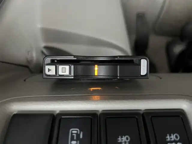 スズキ エブリィ ワゴン PZターボ 鳥取県 2018(平30)年 10.8万km パールホワイト ４WD　ターボ車/社外ナビ/フルセグ/DVD/CD/BT/USB/バックカメラ・ETC/ドライブレコーダー/レーダーブレーキサポート/キセノンヘットライト/片側パワースライドドア/運転席シートヒーター/純正14インチアルミホイール/プッシュエンジンスタート/フォグライト/フロアマット/ドアバイザー/保証書・取扱説明書/スペアキー