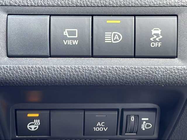 トヨタ アクア GRスポーツ 山口県 2023(令5)年 1.1万km プラチナホワイトパールマイカ 純正ディスプレイオーディオ/・Bluetooth接続/・ナビキッド/・Miracast/・applecarplay/アラウンドビューモニター/ビルトインETC/ドライブレコーダー/ワンオーナー/Toyota Safety Sense/・プリクラッシュセーフティ/・レーントレーシングアシスト/・ロードサインアシスト/・レーダークルーズコントロール/・先行車発進告知機能/・ブラインドスポットモニター/・クリアランスソナー/・リヤクロストラフィックアラート/・パーキングサポートブレーキ/・ドライブモードセレクトスイッチ/ハーフレザーシート/シートヒーター/ステアリングヒーター/純正フロアマット/スマートキー/プッシュスタート/スペアキー1本/純正17インチアルミホイール/純正LEDライト/ドアバイザー/ウィンカーミラー