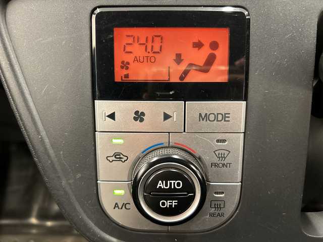 ダイハツ ブーン シルク SAⅡ 岐阜県 2016(平28)年 5.7万km ライムグリーンメタリック 純正ナビ7インチ/プッシュスタート/取扱説明書/アイドリングストップ/スマートキー/バックモニター/前方ドラレコ/レーンキープアシスト/キセノンヘッドライト/衝突軽減システム/コーナーセンサー前後