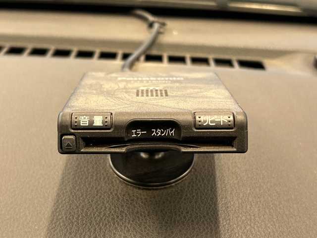 ダイハツ ブーン シルク SAⅡ 岐阜県 2016(平28)年 5.7万km ライムグリーンメタリック 純正ナビ7インチ/プッシュスタート/取扱説明書/アイドリングストップ/スマートキー/バックモニター/前方ドラレコ/レーンキープアシスト/キセノンヘッドライト/衝突軽減システム/コーナーセンサー前後