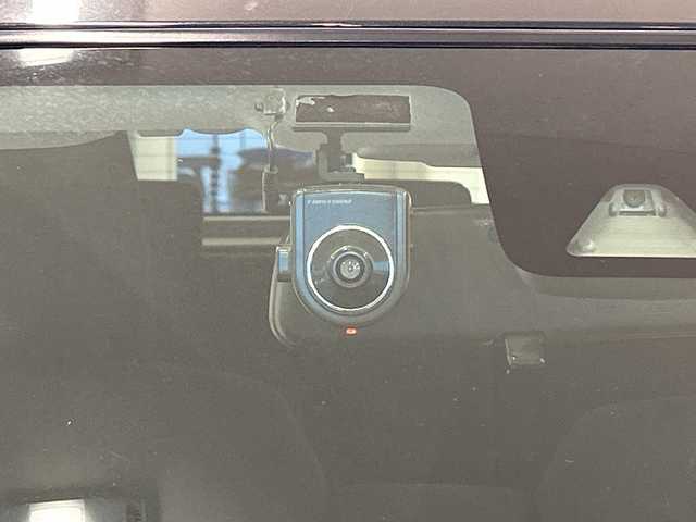 ダイハツ ブーン シルク SAⅡ 岐阜県 2016(平28)年 5.7万km ライムグリーンメタリック 純正ナビ7インチ/プッシュスタート/取扱説明書/アイドリングストップ/スマートキー/バックモニター/前方ドラレコ/レーンキープアシスト/キセノンヘッドライト/衝突軽減システム/コーナーセンサー前後