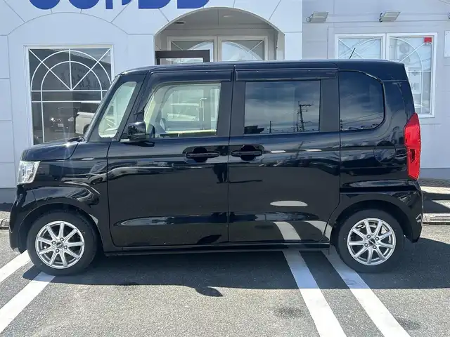 ホンダ Ｎ ＢＯＸ G 奈良県 2018(平30)年 8.2万km クリスタルブラックパール (株)IDOMが運営する【じしゃロン奈良店】の自社ローン専用車両になります。/こちらは現金またはオートローンご利用時の価格です。自社ローンご希望の方は別途その旨お申付け下さい