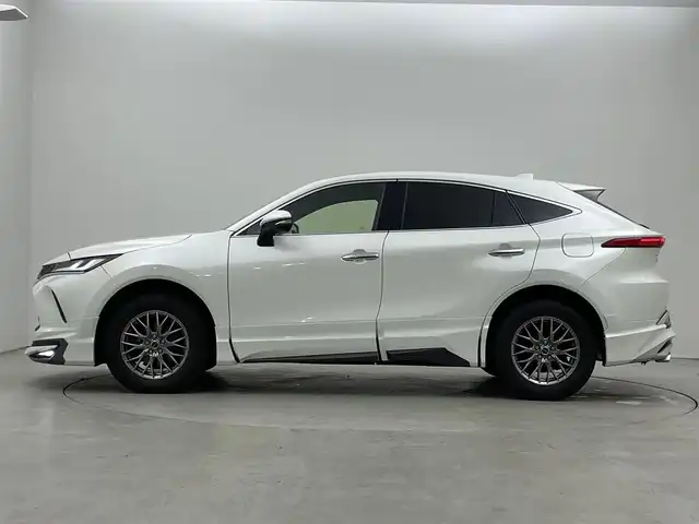 トヨタ ハリアー Z レザーパッケージ 埼玉県 2021(令3)年 5.3万km ホワイトパールクリスタルシャイン モデリスタエアロ　ガラス調光ルーフ　メーカーナビ　ＪＢＬサウンド　ＨＵＤ　ＢＳＭ　シートヒーター　ベンチレーション　デジタルインナーミラー　パノラミックビューモニター　セーフティセンス