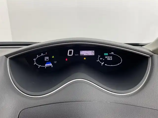 日産 セレナ ハイウェイスター Vセレ+SaftyⅡ 道央・札幌 2015(平27)年 8.1万km インペリアルアンバーP ・４WD/・純正ナビ/　CD/DVD/SD/BT/フルセグ/・アラウンドビューモニター/・ETC/・エマージェンシーブレーキ/・レーンキープアシスト/・両側パワースライドドア/・横滑り防止/・LEDヘッドライト/・フォグライト/・オートライト/・プッシュスタート/・スマートキー/・純正フロアマット/・ドアバイザー/・純正AW/・社外AW付スタッドレス積込（195/65/R15）