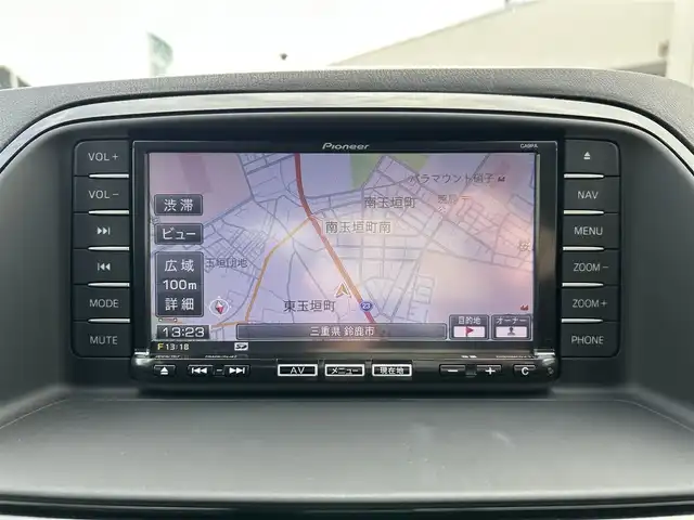 マツダ ＣＸ－５ 20S 三重県 2013(平25)年 6.6万km クリスタルホワイトパールマイカ 登録時65554km/ワンオーナー/社外ナビ(FM/AM/CD/DVD/Bluetooth/フルセグTV)/バックカメラ/ETC/禁煙車/TCS/RVM/i-stop/AFS/クルーズコントロール/社外フロアマット/スペアキー1本/AUTOライト(LED)/フォグランプ(LED)/12V120W/プッシュスタート/電格ミラー