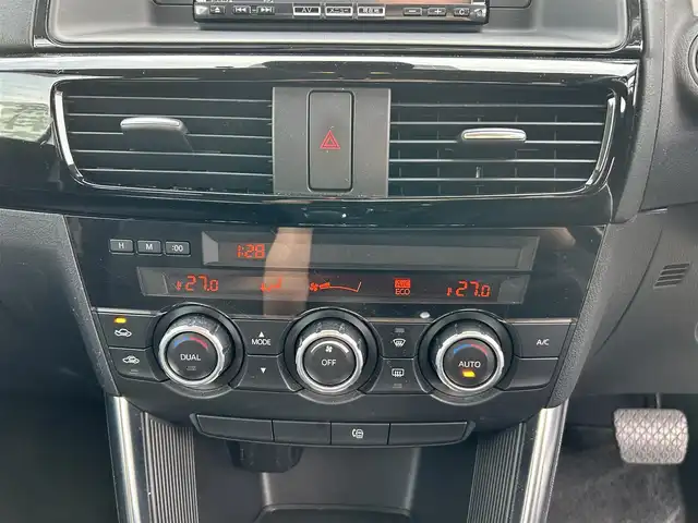 マツダ ＣＸ－５ 20S 三重県 2013(平25)年 6.6万km クリスタルホワイトパールマイカ 登録時65554km/ワンオーナー/社外ナビ(FM/AM/CD/DVD/Bluetooth/フルセグTV)/バックカメラ/ETC/禁煙車/TCS/RVM/i-stop/AFS/クルーズコントロール/社外フロアマット/スペアキー1本/AUTOライト(LED)/フォグランプ(LED)/12V120W/プッシュスタート/電格ミラー