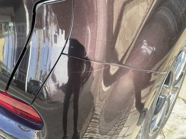 日産 キューブ 15X Vセレクション 静岡県 2009(平21)年 12.8万km デザートアンバー 社外メモリナビ/・CD/・DVD/・フルセグＴＶ/・AM/・FM/主要装備/・衝突軽減/・横滑り防止装置/・レーンキープ/・ETC/・純正フロアマット/・社外アルミホイール/・LEDヘッドライト/・オートライト/・フォグランプ/・オートエアコン/・スマートキー/・プッシュスタート