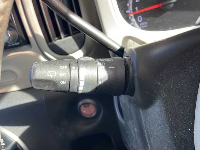 日産 キューブ 15X Vセレクション 静岡県 2009(平21)年 12.8万km デザートアンバー 社外メモリナビ/・CD/・DVD/・フルセグＴＶ/・AM/・FM/主要装備/・衝突軽減/・横滑り防止装置/・レーンキープ/・ETC/・純正フロアマット/・社外アルミホイール/・LEDヘッドライト/・オートライト/・フォグランプ/・オートエアコン/・スマートキー/・プッシュスタート