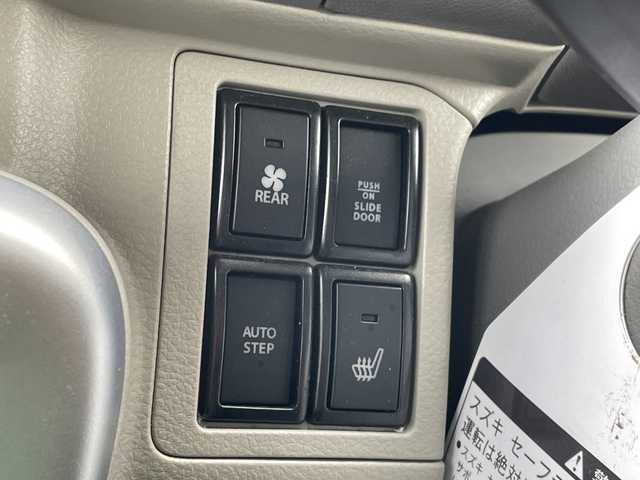 スズキ エブリィ ワゴン PZターボ スペシャル 新潟県 2022(令4)年 4.6万km パールホワイト 4WD/社外SDナビ(CN-HE01WD)/CD/DVD/BT/フルセグテレビ/SDミュージックサーバー/バックカメラ/ETC/ドライブレコーダー/衝突被害軽減ブレーキ/レーンキープアシスト/両側パワースライドドア/革調シートカバー/運転席シートヒーター/ステアリングスイッチ/コーナーセンサー/スマートキー/プッシュスタート/キセノンヘッドライト/オートライト/オートハイビーム/フォグランプ/純正14インチアルミホイール