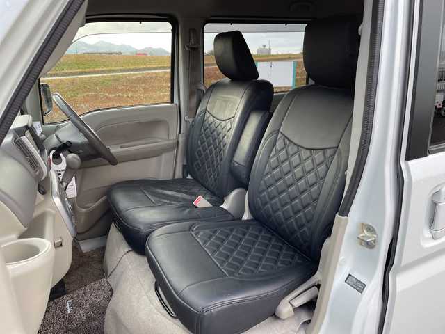 スズキ エブリィ ワゴン PZターボ スペシャル 新潟県 2022(令4)年 4.6万km パールホワイト 4WD/社外SDナビ(CN-HE01WD)/CD/DVD/BT/フルセグテレビ/SDミュージックサーバー/バックカメラ/ETC/ドライブレコーダー/衝突被害軽減ブレーキ/レーンキープアシスト/両側パワースライドドア/革調シートカバー/運転席シートヒーター/ステアリングスイッチ/コーナーセンサー/スマートキー/プッシュスタート/キセノンヘッドライト/オートライト/オートハイビーム/フォグランプ/純正14インチアルミホイール