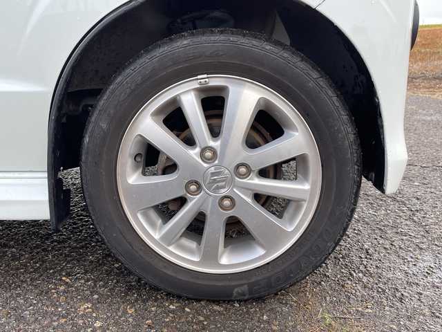 スズキ エブリィ ワゴン PZターボ スペシャル 新潟県 2022(令4)年 4.6万km パールホワイト 4WD/社外SDナビ(CN-HE01WD)/CD/DVD/BT/フルセグテレビ/SDミュージックサーバー/バックカメラ/ETC/ドライブレコーダー/衝突被害軽減ブレーキ/レーンキープアシスト/両側パワースライドドア/革調シートカバー/運転席シートヒーター/ステアリングスイッチ/コーナーセンサー/スマートキー/プッシュスタート/キセノンヘッドライト/オートライト/オートハイビーム/フォグランプ/純正14インチアルミホイール