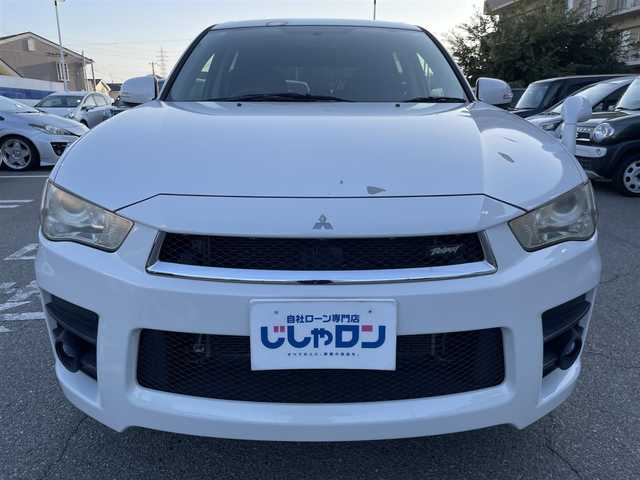三菱 アウトランダー ROADEST 20G 兵庫県 2011(平23)年 6万km シルキーホワイト 社外ナビ(SD、DVD.)/フルセグTV/パドルシフト/ハーフレザーシート/バックカメラ/革巻きステアリング/電格ミラー/ミラーウィンカー/アンダーミラー/純正フロアマット/純正アルミホイール/ドアバイザー/フォグランプ/ＥＴＣ/取扱説明書/保証書