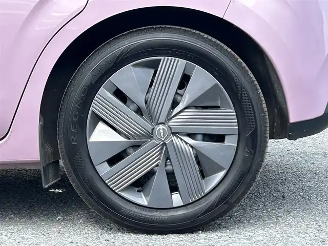 日産 ノート X 茨城県 2021(令3)年 4.2万km ピンク 純正ナビ/フルセグTV/Bluetooth接続/全方位カメラ/デジタルインナーミラー/クリアランスソナー/ビルトインETC/前方ドライブレコーダー/LEDヘッドライト/プロパイロット/純正アルミホイール/純正フロアマット/アラウンドモニター/SOSコール