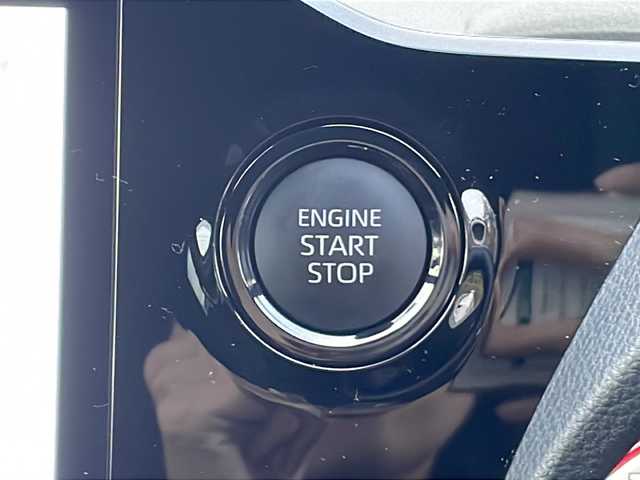 トヨタ ノア S－Z 福島県 2024(令6)年 1.2万km ホワイトパールクリスタルシャイン 登録時走行距離：11417km/ワンオーナー/純正メーカーディスプレイオーディオ/（ナビ/フルセグTV/BT接続/AM/FM）/レーダークルーズコントロール/ハーフレザーシート/両側パワースライドドア/ビルトインETC2.0/前後ドライブレコーダー/シートヒーター/WAC/電動Pブレーキ/コーナーセンサー/オートライト/オートハイビーム/HDMI/純正AW/LEDヘッドライト/フォグランプ/純正フロアマット/電格ミラー/取扱説明書/保証書