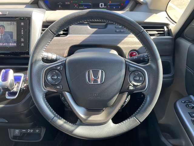 ホンダ フリード ハイブリット EX 長崎県 2016(平28)年 5.5万km クリスタルブラックパール 純正メモリーナビ/CD/DVD/BT/HDMI/USB/フルセグTV/バックカメラ/両側パワースライドドア/ホンダセンシング/レーダークルーズコントロール/レーンキープアシスト/ハーフレザーシート/D/N席シートヒーター/ドライブレコーダー前後/ステアリングスイッチ/LEDヘッドライト/ビルトインETC