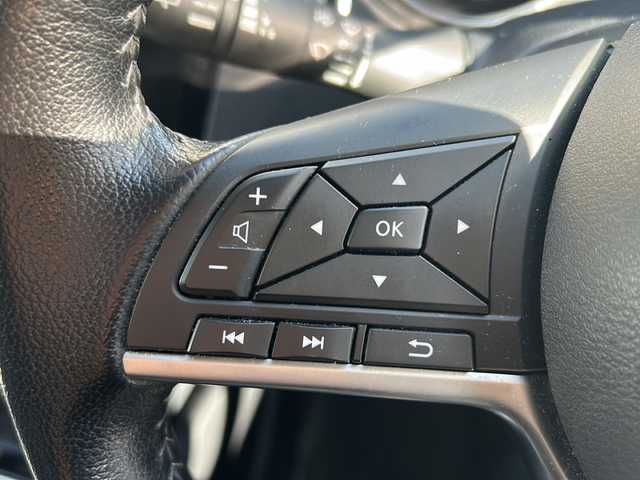 日産 エクストレイル 20Xi Vセレクション 大阪府 2021(令3)年 5.6万km ブリリアントホワイトパール ワンオーナー/純正ナビ/フルセグテレビ/BTオーディオ/CD/DVD/全方位カメラ/前席パワーシート/全席シートヒーター/パワーバックドア/ETC/LEDヘッドライト/純正18インチAW/純正フロアマット/電動パーキングブレーキ/プロパイロット