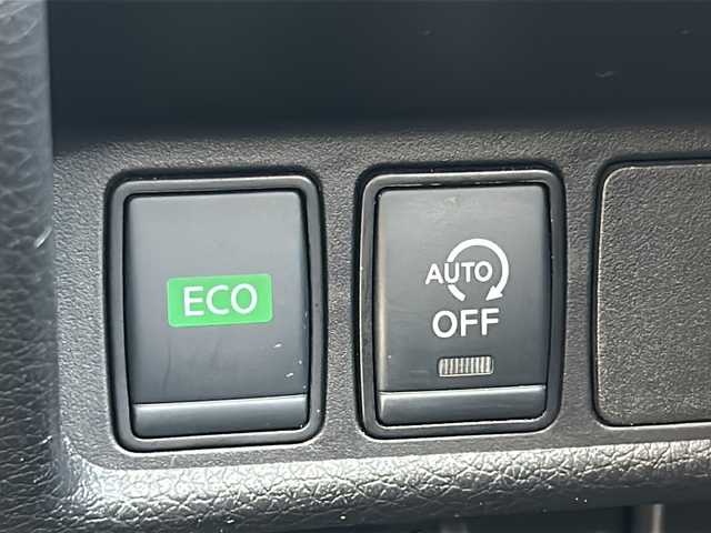 日産 エクストレイル 20Xi Vセレクション 大阪府 2021(令3)年 5.6万km ブリリアントホワイトパール ワンオーナー/純正ナビ/フルセグテレビ/BTオーディオ/CD/DVD/全方位カメラ/前席パワーシート/全席シートヒーター/パワーバックドア/ETC/LEDヘッドライト/純正18インチAW/純正フロアマット/電動パーキングブレーキ/プロパイロット