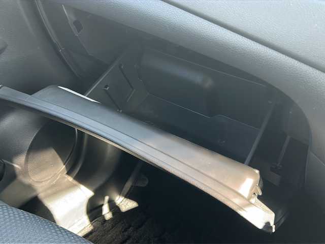 日産 エクストレイル 20Xi Vセレクション 大阪府 2021(令3)年 5.6万km ブリリアントホワイトパール ワンオーナー/純正ナビ/フルセグテレビ/BTオーディオ/CD/DVD/全方位カメラ/前席パワーシート/全席シートヒーター/パワーバックドア/ETC/LEDヘッドライト/純正18インチAW/純正フロアマット/電動パーキングブレーキ/プロパイロット