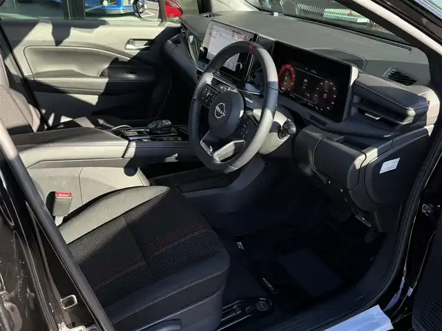 日産 オーラ ニスモ 栃木県 2022(令4)年 3.4万km スーパーブラック ワンオーナー /nismoエアロ/純正ナビ/Bluetooth/フルセグTV/HDMI入力/置くだけ充電/アラウンドビュー/プロパイロット/デジタルルームミラー/ETC2.0/ハーフレザーシート/シートヒーター/ステアリングヒーター/レーダーブレーキ/レーンアラート/クリアランスソナー /BSM/LEDヘッドライト/スマートキー×2