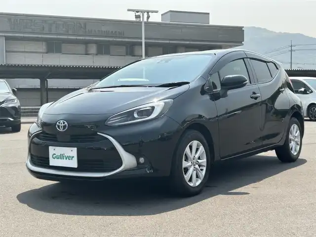 トヨタ アクア Z 岡山県 2022(令4)年 5.8万km ブラックマイカ 禁煙車/純正メーカーナビ/Bluetooth/フルセグ/USB/ラジオ/ETC/追従型クルーズコントロール/AC100V/バックカメラ/LEDヘッドランプ/本革巻きステアリングホイール/純正15インチアルミホイール/電動格納ウインカーミラー/オートハイビーム/純正フロアマット/スペアキー×１/プッシュスタート/スマートキー/衝突軽減システム/横滑り防止装置/車線逸脱防止システム