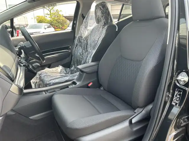 トヨタ アクア Z 岡山県 2022(令4)年 5.8万km ブラックマイカ 禁煙車/純正メーカーナビ/Bluetooth/フルセグ/USB/ラジオ/ETC/追従型クルーズコントロール/AC100V/バックカメラ/LEDヘッドランプ/本革巻きステアリングホイール/純正15インチアルミホイール/電動格納ウインカーミラー/オートハイビーム/純正フロアマット/スペアキー×１/プッシュスタート/スマートキー/衝突軽減システム/横滑り防止装置/車線逸脱防止システム