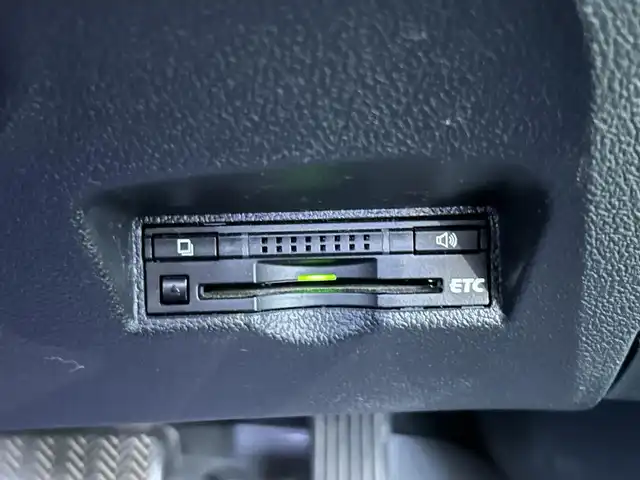トヨタ プリウス S ツーリングセレクション 茨城県 2016(平28)年 12.3万km サーモテクトライムグリーン 純正SDナビ/【AM/FM/TV/BT】/バックカメラ/LEDヘッドランプ/オートライト/純正17インチホイール/純正フロアマット/AAC/ビルトインETC/横滑り防止装置/カーテンエアバック/スマートキー/保証書/取扱説明書/スペアキー