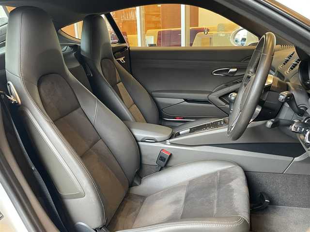 ポルシェ ７１８ケイマン 宮城県 2018(平30)年 1.8万km 白 ワンオーナー/純正ナビゲーションシステム/バックセンサー/Bluetooth機能/ハーフレザーシート/キセノンヘッドライト/オートライト/バックフォグランプ/純正18インチAW/キーレスキー/ETC2.0車載器