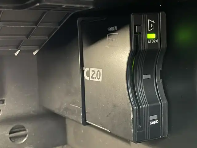 メルセデス・ベンツ Ａ２００ｄ 愛知県 2019(令1)年 4.5万km ポーラホワイト 純正１０．２５型ナビ　バックカメラ　禁煙車　シートヒーター　ハーフレザー　ナビゲーションパッケージ　レーダーセーフティパッケージ　ＢＳＭ　衝突軽減　追従クルコン　ＥＴＣ２．０　ドラレコ　ＬＥＤライト