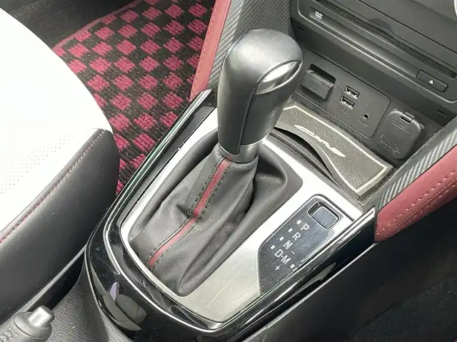 マツダ ＣＸ－３ XD ツーリング Lパッケージ 山口県 2015(平27)年 4.1万km チタニウムフラッシュマイカ ワンオーナー/純正SDナビ/AM/FM/CD/DVD/BT/USB/フルセグTV/バックカメラ/ハーフレザーシート/シートヒーター/純正アルミ/エアバッグダブル＋サイド/Boseサウンドシステム/i-ELOOP搭載/コーナーセンサー/パドルシフト/アイドリングストップ/レーンキープアシスト/TCS/クルーズコントロール/横滑り防止機能装置/プリクラッシュ/ステアリングスイッチ/スタッドレスタイヤ積み込み/４WD/保証書/取扱説明書