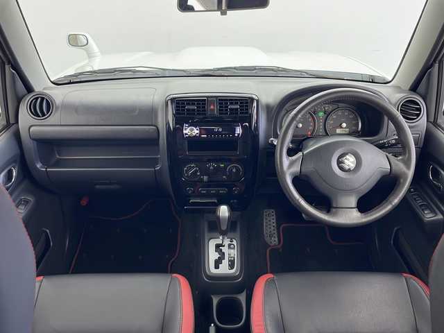 スズキ ジムニー クロスアドベンチャー 秋田県 2012(平24)年 6万km パールホワイト ４WD/前席シートヒーター　/革巻きステアリング　/社外オーディオ　/ライトレベライザー　/サイドバイザー　/純正フロアマット　/純正ＡＷ　/リモコンキー　/スペアキー有　/フォグライト　/ウィンカーミラー　/保証書　/取扱説明書