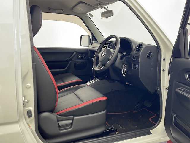 スズキ ジムニー クロスアドベンチャー 秋田県 2012(平24)年 6万km パールホワイト ４WD/前席シートヒーター　/革巻きステアリング　/社外オーディオ　/ライトレベライザー　/サイドバイザー　/純正フロアマット　/純正ＡＷ　/リモコンキー　/スペアキー有　/フォグライト　/ウィンカーミラー　/保証書　/取扱説明書