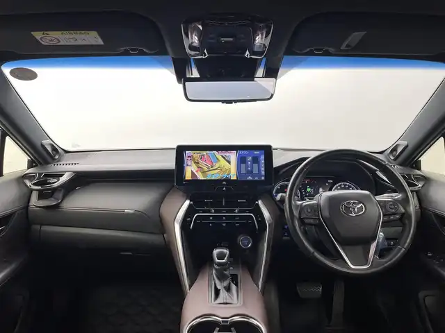 トヨタ ハリアー ハイブリッド Z レザーパッケージ 福井県 2021(令3)年 4.2万km プレシャスブラックパール 12.3インチ純正コネクティッドナビ/フルセグTV/Bluetooth/Miracast/AUX/AM/FM/JBLサウンドシステム/全方位モニター/Toyota Safety Sense/・プリクラッシュセーフティ/・レーンディパーチャーアラート/・オートハイビーム/・レーダークルーズコントロール/・ブラインドスポットモニター/ヘッドアップディスプレイ/パワーバックドア/前席パワーシート/エアシート/シートヒーター/ステアリングヒーター/革巻きステアリング/ステアリングリモコン/ステアリングチルド機構/ビルトインETC2.0/LEDヘッドライト/フォグライト/ウインカー・電動格納式ミラー/クリアランスソナー/純正19インチアルミホイル