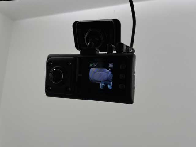 ダイハツ タント カスタム X SA 大分県 2014(平26)年 7.4万km パールホワイトⅢ 純正ディーラーナビ/バックカメラ/Bluetooth/フルセグTV/CD・DVD/AM・FM/片側パワースライドドア/衝突軽減ブレーキ/ドライブレコーダー/ETC/純正フロアマット/純正14インチアルミホイール/USB端子/プッシュスタート/スマートキー/パワーステアリング/パワーウィンドウ/電動格納ミラー