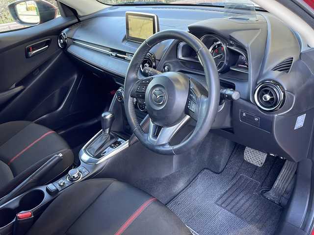 マツダ デミオ XD ツーリング 静岡県 2015(平27)年 6.2万km ソウルレッドプレミアムメタリック 純正ナビ/・ラジオ/フルセグTV/・USB/CD/DVD/AUX/主要装備/・レーダークルーズコントロール　/・ＥＴＣ　/・バックカメラ　/・ヘッドアップディスプレイ　/・ステアリングリモコン　/・パドルシフト　/・スマートシティブレーキサポート　/・オートライト　/・純正フロアマット　/・スマートキー/・アイドリングストップ/・純正アルミホイール/・コーナーセンサー/・フォグランプ/・盗難防止装置/・横滑り防止装置