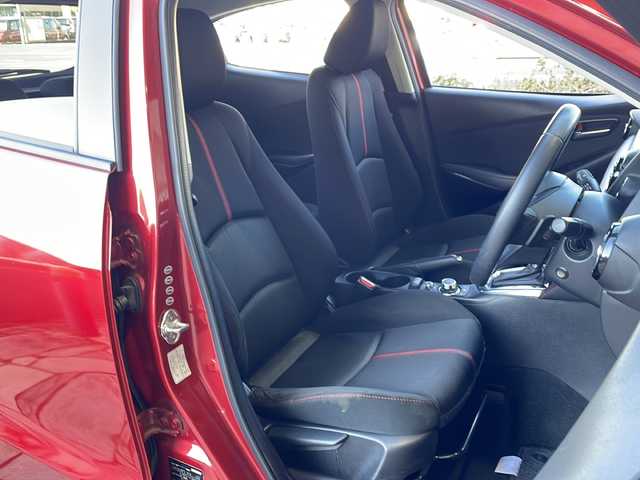 マツダ デミオ XD ツーリング 静岡県 2015(平27)年 6.2万km ソウルレッドプレミアムメタリック 純正ナビ/・ラジオ/フルセグTV/・USB/CD/DVD/AUX/主要装備/・レーダークルーズコントロール　/・ＥＴＣ　/・バックカメラ　/・ヘッドアップディスプレイ　/・ステアリングリモコン　/・パドルシフト　/・スマートシティブレーキサポート　/・オートライト　/・純正フロアマット　/・スマートキー/・アイドリングストップ/・純正アルミホイール/・コーナーセンサー/・フォグランプ/・盗難防止装置/・横滑り防止装置