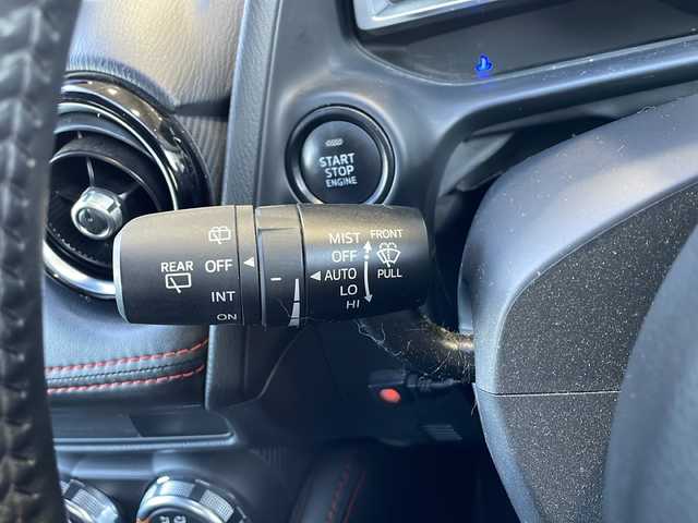 マツダ デミオ XD ツーリング 静岡県 2015(平27)年 6.2万km ソウルレッドプレミアムメタリック 純正ナビ/・ラジオ/フルセグTV/・USB/CD/DVD/AUX/主要装備/・レーダークルーズコントロール　/・ＥＴＣ　/・バックカメラ　/・ヘッドアップディスプレイ　/・ステアリングリモコン　/・パドルシフト　/・スマートシティブレーキサポート　/・オートライト　/・純正フロアマット　/・スマートキー/・アイドリングストップ/・純正アルミホイール/・コーナーセンサー/・フォグランプ/・盗難防止装置/・横滑り防止装置