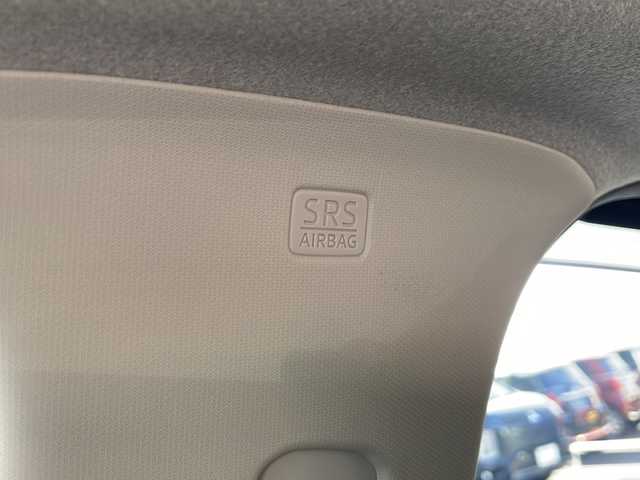 マツダ デミオ XD ツーリング 静岡県 2015(平27)年 6.2万km ソウルレッドプレミアムメタリック 純正ナビ/・ラジオ/フルセグTV/・USB/CD/DVD/AUX/主要装備/・レーダークルーズコントロール　/・ＥＴＣ　/・バックカメラ　/・ヘッドアップディスプレイ　/・ステアリングリモコン　/・パドルシフト　/・スマートシティブレーキサポート　/・オートライト　/・純正フロアマット　/・スマートキー/・アイドリングストップ/・純正アルミホイール/・コーナーセンサー/・フォグランプ/・盗難防止装置/・横滑り防止装置