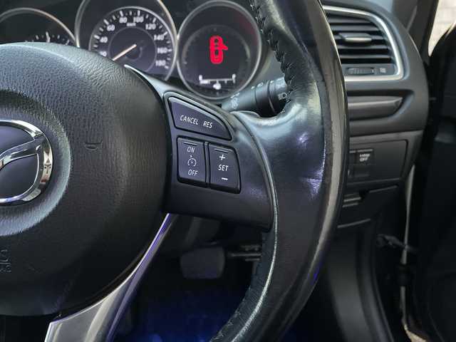 マツダ アテンザ ワゴン XD 神奈川県 2013(平25)年 10.8万km メテオグレーマイカ BOSEプレミアムサウンド/後席フリップダウンモニター/純正ナビ/（CD/DVD/FM/AM/USB/SD/BT/AUX/ワンセグTV)/バックカメラ/パドルシフト/クルーズコントロール/ETC/ルーフレール/アイドリングストップ/アダプティブ・フロントライティング・システム/ABS/横滑り防止装置/オートライト/フォグランプ/ドアバイザー/ISOFIX/純正マット/純正１９インチアルミホイール/スペアキー×１/取扱説明書