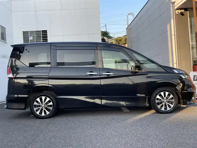 日産 セレナ ハイウェイスター 千葉県 2017(平29)年 11.8万km ダイヤモンドブラック (株)IDOMが運営する【じしゃロン八千代店】の自社ローン対象車両になります。こちらは現金またはオートローンご利用時の価格です。自社ローンご希望の方は別途その旨お申付け下さい/純正ナビ/アラウンドビューモニター/プロパイロット/ETC/両側パワースライドドア