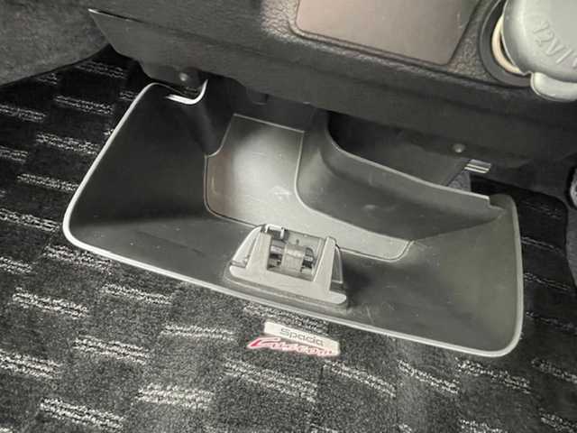 スズキ スペーシア カスタム Z 茨城県 2017(平29)年 12万km ブルーイッシュブラックパール3 社外ナビ　/ＥＴＣ　/シートヒーター　/片側パワースライドドア　/アイドリングストップ　/アイソフィックス　/プッシュスタート　/オートライト　/横滑り防止装置　/盗難防止装置　/パワーステアリング　/パワーウィンドウ/純正14インチアルミホイール/純正フロアマット