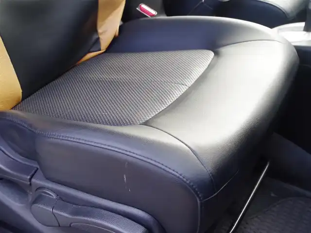 日産 エクストレイル 20Xtt 埼玉県 2013(平25)年 8.9万km ブリリアントホワイトパール ブラックハーフザーシート/オートクルーズコントロール/カロッツェリアナビ/Bluetooth/CD/DVD/社外ブラックホイール(IMPUL)/スタッドレスタイヤ