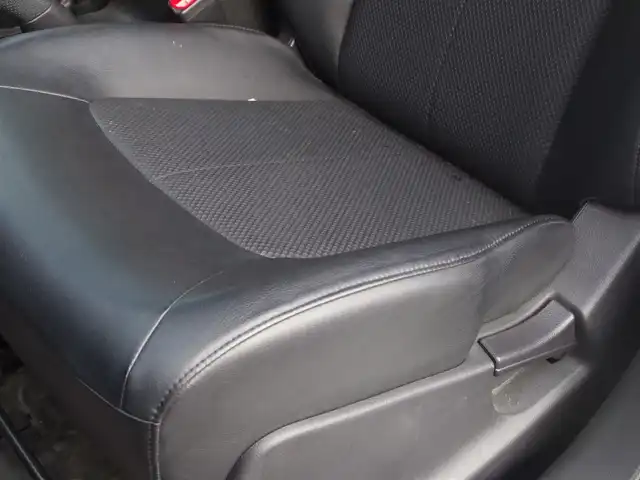 日産 エクストレイル 20Xtt 埼玉県 2013(平25)年 8.9万km ブリリアントホワイトパール ブラックハーフザーシート/オートクルーズコントロール/カロッツェリアナビ/Bluetooth/CD/DVD/社外ブラックホイール(IMPUL)/スタッドレスタイヤ