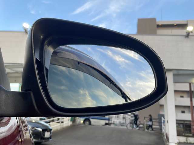 トヨタ パッソ モーダ　Gパッケージ 宮崎県 2016(平28)年 6.6万km ブラックマイカ/マゼンダベリーメタリック SDナビ Bluetooth バックカメラ フルセグTV ETC プッシュスタート 衝突軽減システム コーナーセンサー（後ろ） LEDライト オートライト パワーステアリング パワーウィンドウ