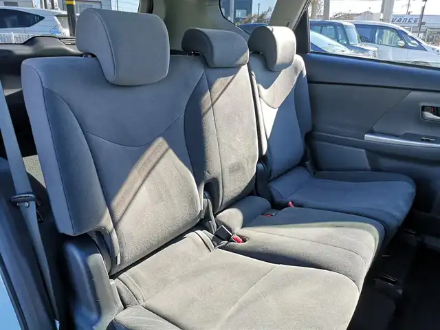 トヨタ プリウス α S Lセレクション 茨城県 2012(平24)年 6.7万km スーパーホワイトⅡ 純正ナビ/【AM・FM・DISC・HDD・USB・BT・TV・SD】/ETC/Bカメラ/ステリモ/リアスポイラー/オートライト/Fフォグ/ハロゲンライト/社外アルミホイール/電格ミラー/ウインカーミラー/オートエアコン/プッシュスタート/スマートキー