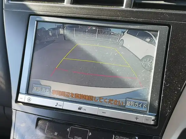 トヨタ プリウス α S Lセレクション 茨城県 2012(平24)年 6.7万km スーパーホワイトⅡ 純正ナビ/【AM・FM・DISC・HDD・USB・BT・TV・SD】/ETC/Bカメラ/ステリモ/リアスポイラー/オートライト/Fフォグ/ハロゲンライト/社外アルミホイール/電格ミラー/ウインカーミラー/オートエアコン/プッシュスタート/スマートキー